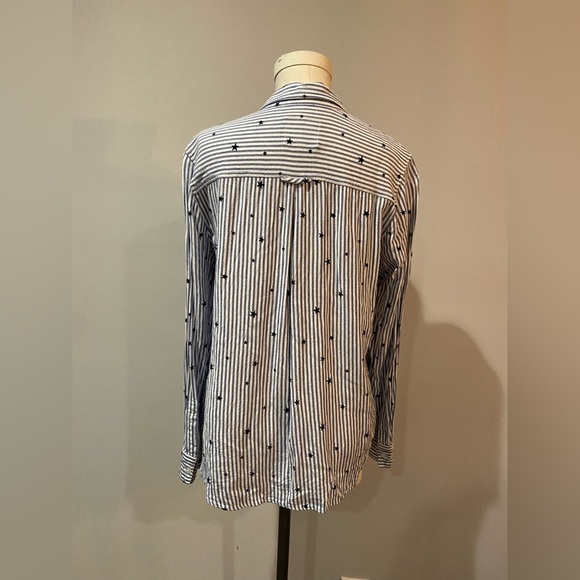 Rails Taylor Button Down ⭐️ - Picture 4 of 7
